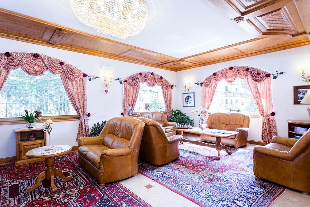 Vienna Hotel San Martino Di Castrozza