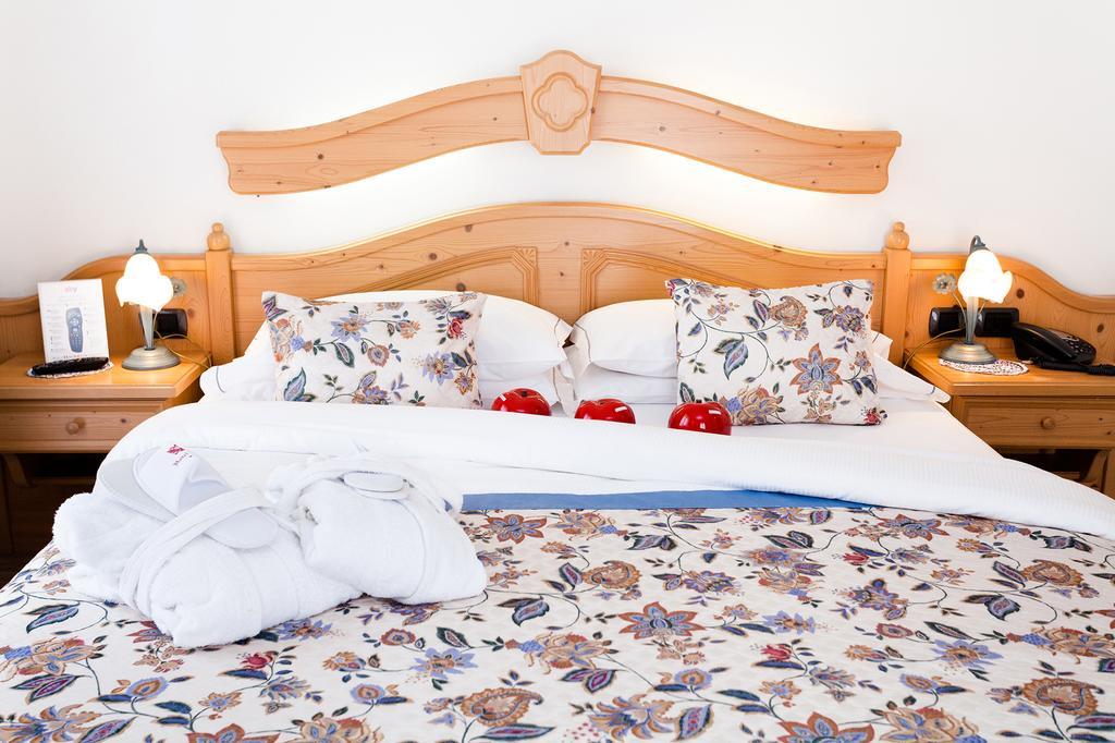 Vienna Hotel 3*